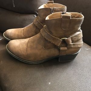 Don’t wear these anymore